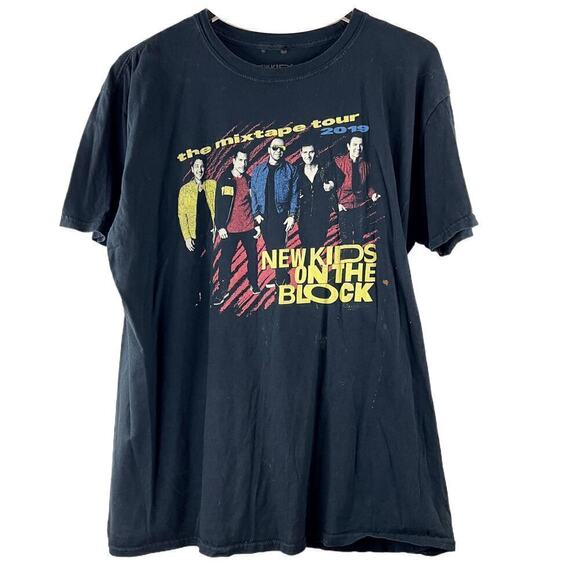 NKOTB New Kids on the Block Black 2019 Concert Mixed Tape Tour T-Shirt XL - Picture 1 of 7